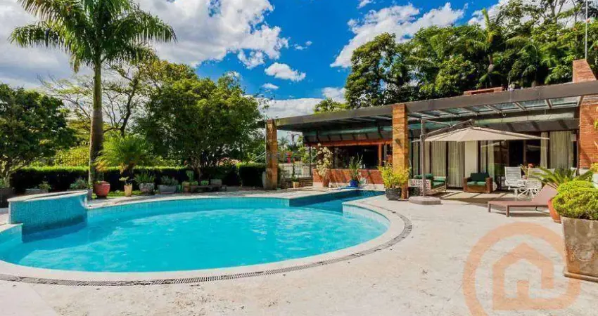 Casa com 4 suítes à venda, 950 m² por R$ 15.000.000 - Jardim Guedala - São Paulo/SP