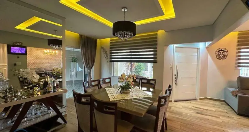 Casa com 4 dormitórios à venda, 416 m² por R$ 2.150.000,00 - Centro - Carambei/PR