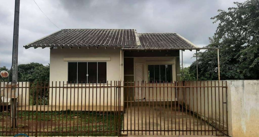 Casa com 2 dormitórios para alugar por R$ 700,00/mês - Lagoa - Irati/PR
