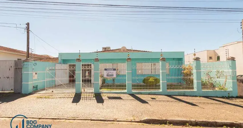 Casa com 4 domitórios e 3 suítes no centro de ponta grossa-pr.