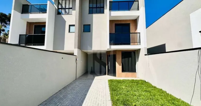 Casa com 3 quartos à venda na Travessa Ferreira, Uberaba, Curitiba