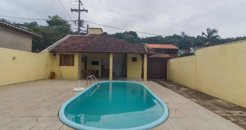 Casa com 3 quartos à venda na das Laranjeiras, 244, Scharlau, São Leopoldo