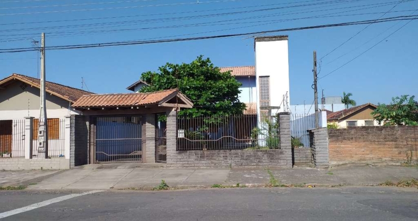Casa com 2 quartos à venda na Rua Jaime Biz, 379, Scharlau, São Leopoldo