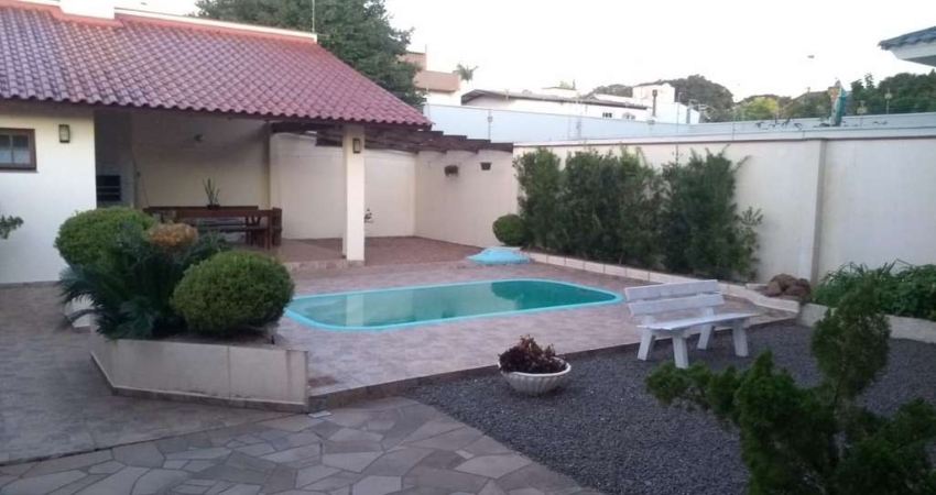 Casa com 4 quartos à venda na Rua Santo Inácio, 316, Cristo Rei, São Leopoldo