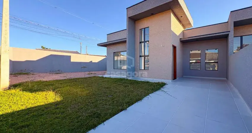 Casa de esquina localizada no bairro gralha azul, em fazenda rio grande