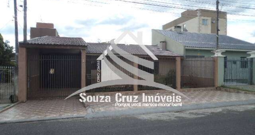 Excelente Residência em Ótima Localização em Colombo.
