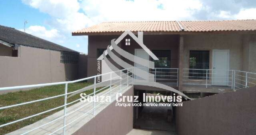 Casa com 03 Quartos (Sendo 01 Suíte) - Ótima Localização !!