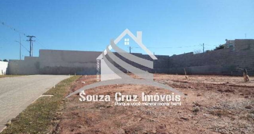 Terreno em Condomínio com Projeto Aprovado para Sobrado.
