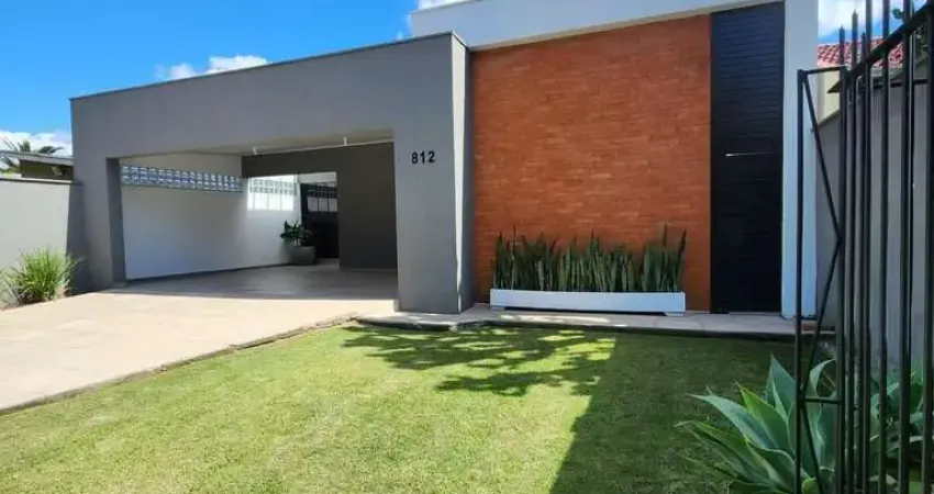 Casa com 3 quartos à venda na Rio Branco, 812, Lago Azul, Estância Velha