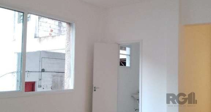 Raridade, apartamento 3 dormitórios,reformado, desocupado,no Centro