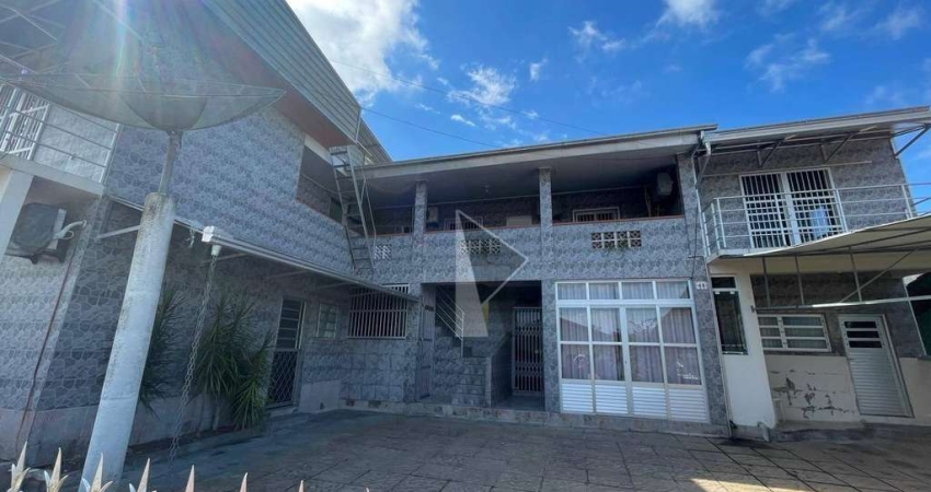 Casa com 7 dormitórios à venda, 245 m² por R$ 1.300.000,00 - Armação - Penha/SC