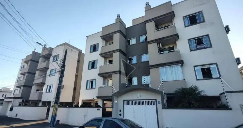 Apartamento com 2 dormitórios à venda, 66 m² por R$ 330.000,00 - Machados - Navegantes/SC
