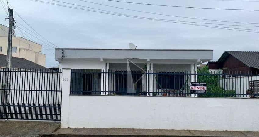 Casa com 3 dormitórios à venda, 186 m² por R$ 950.000 - Centro - Navegantes/SC