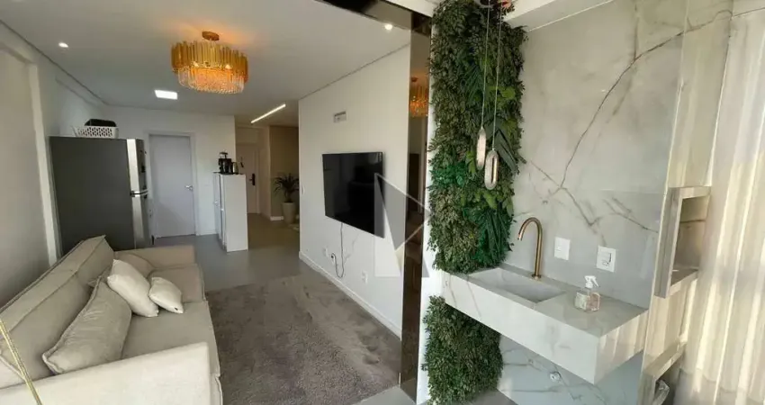 Apartamento com 3 dormitórios à venda, 90 m² por R$ 675.000,00 - Centro - Navegantes/SC