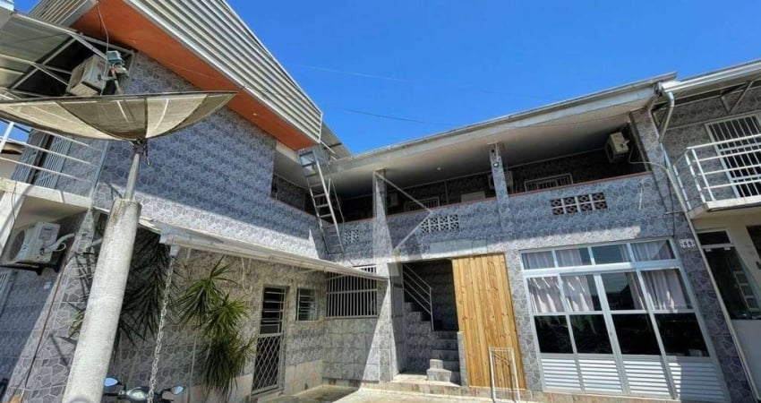 Kitnet com 1 dormitório para alugar, 20 m² por R$ 1.400/mês - Armação - Penha/SC