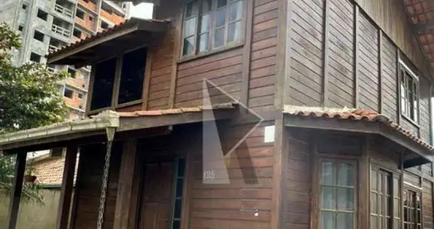 Casa com 3 quartos para alugar na Rua José Romão, 128, Gravata, Navegantes