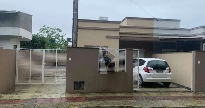 Casa com 2 dormitórios à venda, 62 m² por r$ 532.000 - gravatá - navegantes/sc