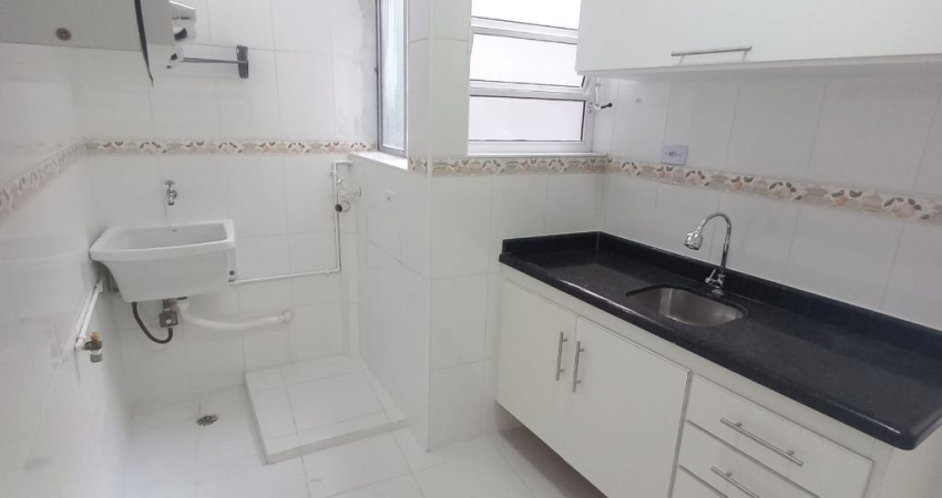 APTO REFORMADO PRÓXIMO A PRAIA  1 DORM, 46M²,  1 VAGA