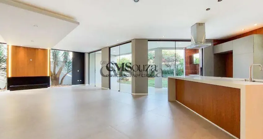 Casa à venda no Condomínio Sun Lake em Londrina, com 4 quartos