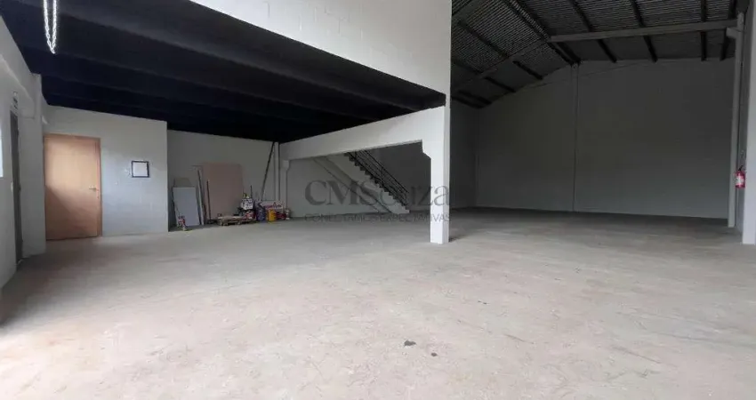 Galpão comercial para alugar – 296m², mezanino, 2 banheiros – centro, cambé, pr