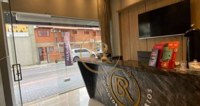 Sala comercial para alugar na Rua 207, 163, Meia Praia, Itapema