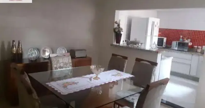 Sobrado Padrão para Venda em Brasilândia São Paulo-SP