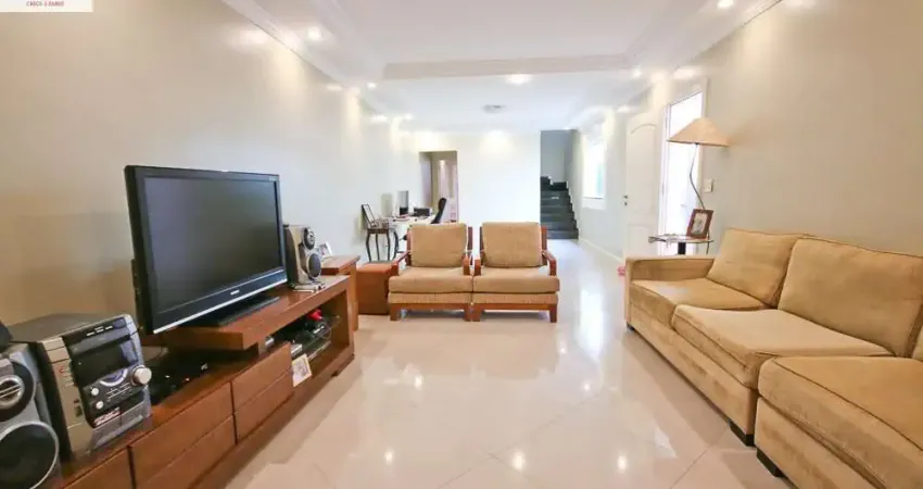 Sobrado Padrão para Venda em Vila São Paulo São Paulo-SP
