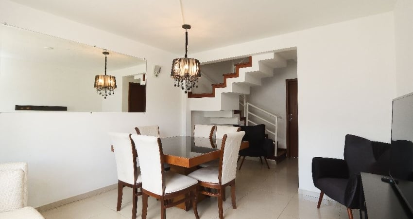 Triplex 249m² Averbado - Tanguá - Próximo a Santa Felicidade