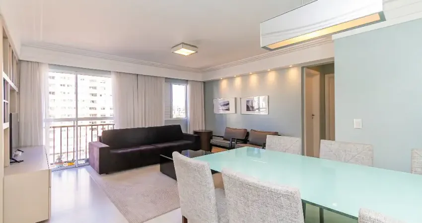 Apartamento reformado com 2 quartos e com 1 vaga na Vila Izabel - Curitiba/PR.