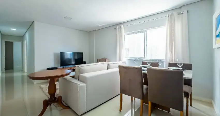 Apartamento de 2 quartos com vaga de garagem coberta
