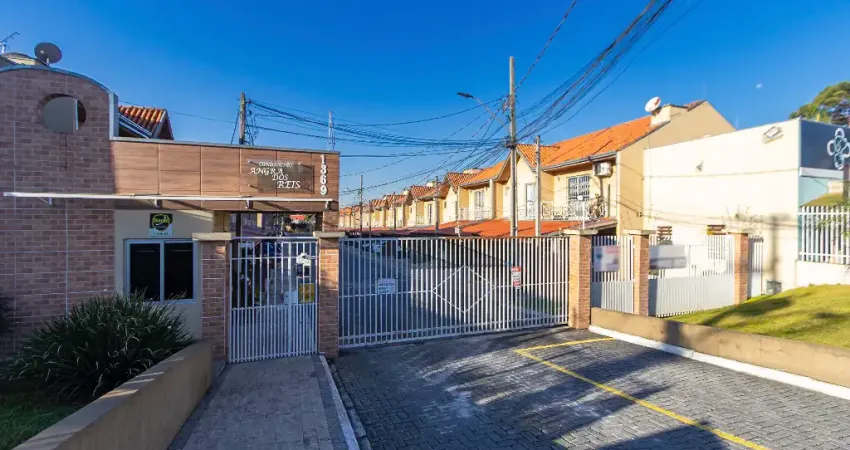 Lindo Sobrado em condomínio fechado – Uberaba, Curitiba