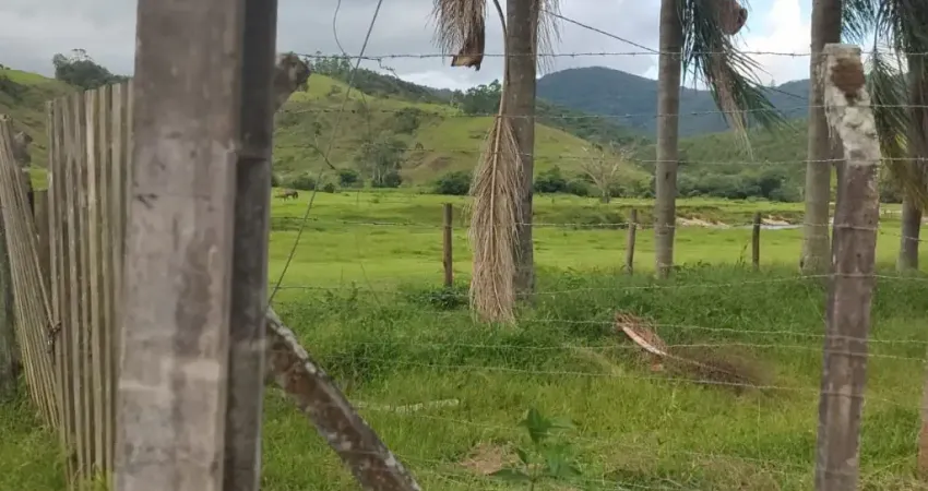 Excelente terreno em Biguaçu, bairro Sorocaba - Excelente para investimento.