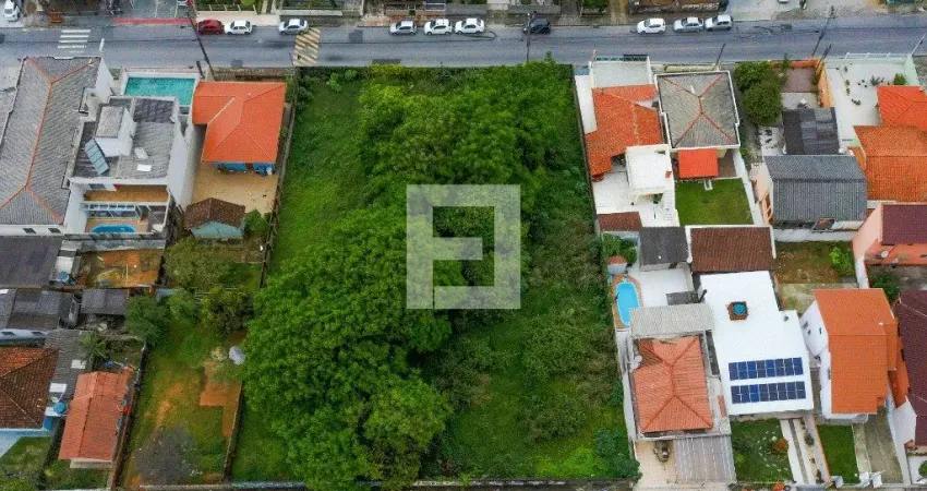 Excelente terreno com 2.532 m² de área total - no bairro ipiranga - são josé/sc.