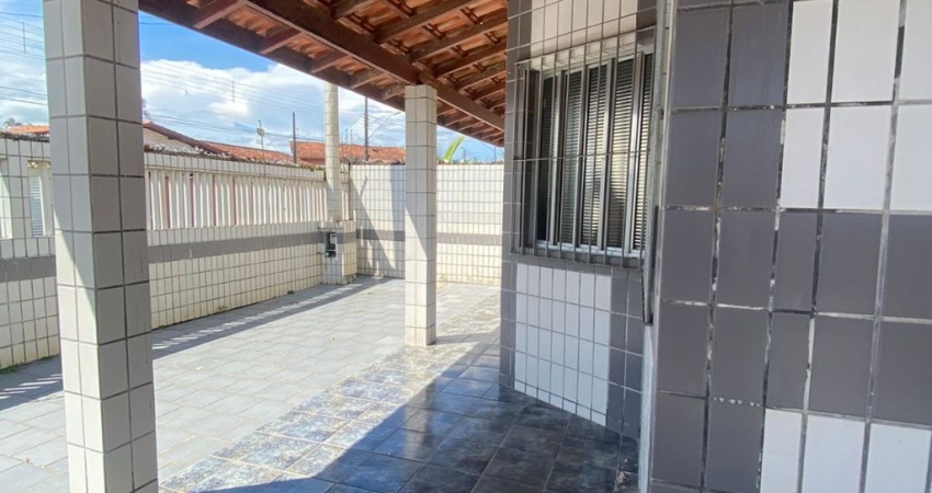Casa com 5 quartos para alugar na Rua Mário dos Santos, 380, Vila Atlântica, Mongaguá