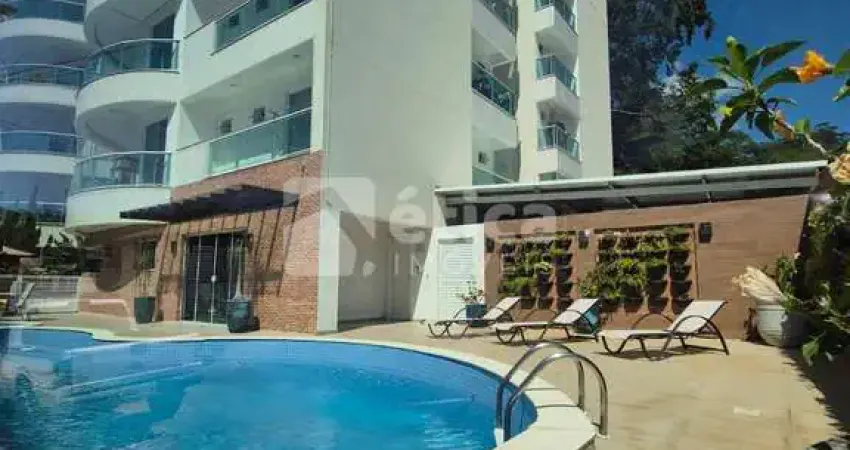Excelente apto mobiliado com 03 suítes e 02 vagas de garagem, em Cabeçudas, Itajaí SC.