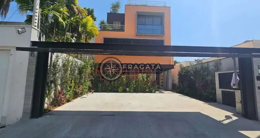 Casa com 5 quartos à venda na Rua Colatino Marques, --, Jardim Paulista, São Paulo