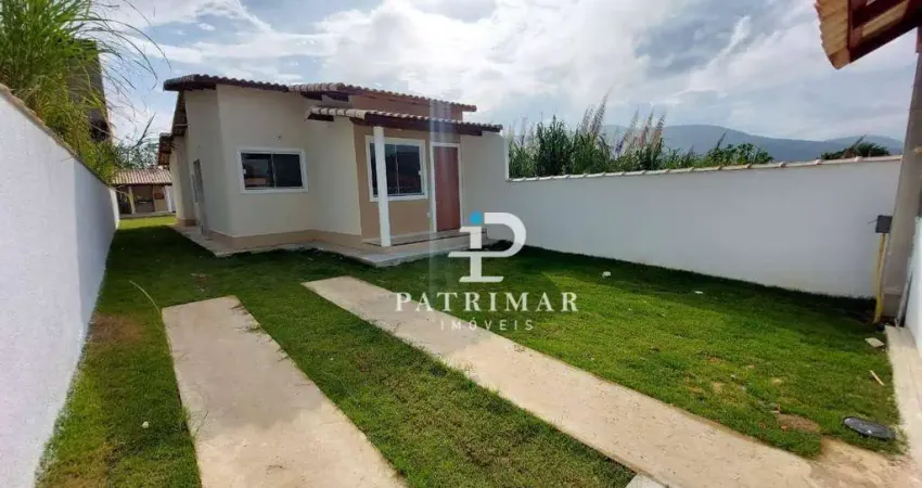 Casa com 3 Quartos à venda, 91 m² por R$ 490.000 - São Bento da Lagoa - Maricá/RJ