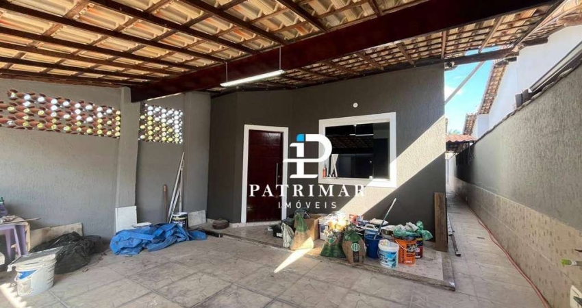 Casa com 3 dormitórios à venda, 100 m² por R$ 490.000,00 - Itaipuaçu - Maricá/RJ