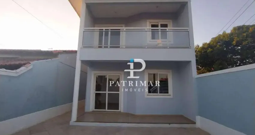 Casa Duplex com 3 Quartos à venda, 210 m² por R$ 645.000 - São Bento (itaipuaçu) - Maricá/RJ