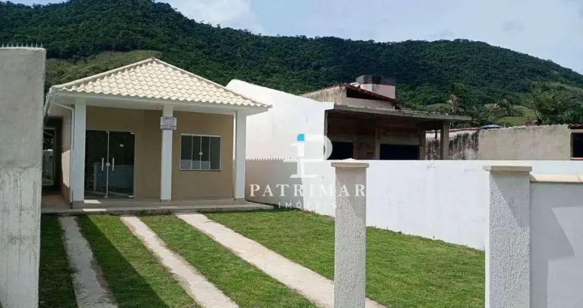 Casa com 2 dormitórios à venda, 76 m² por r$ 330.000,00 - vale da figueira (ponta negra) - maricá/rj