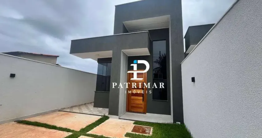 Casa de alto padrão à venda no jardim atlântico central - itaipuaçu - marica/rj 3 quartos, suíte e área gourmet -113 m² por r$ 660.000