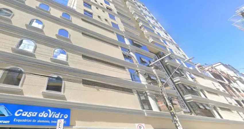 Apartamento com 3 quartos à venda na Rua 242, Meia Praia, Itapema