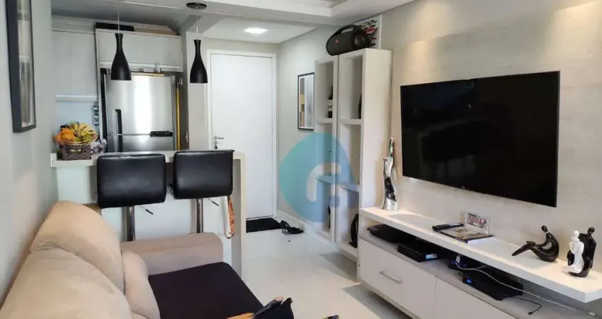Apartamento com 2 dormitórios à venda, 47 m² por R$ 259.900,00 - Bom Jesus - São José dos Pinhais/PR