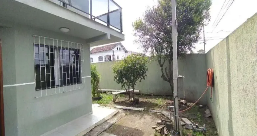 Sobrado a venda no Cajuru, 03 quartos c/suíte em Curitiba PR