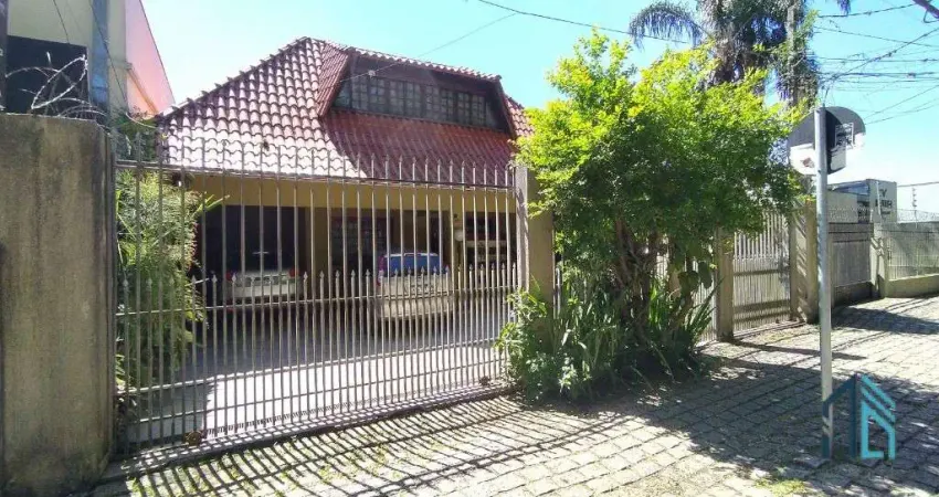 (permuta) sobrado, são 03 sobrados no mesmo terreno de 484 m², com espaço para mais construção no alto da xv em curitiba pr