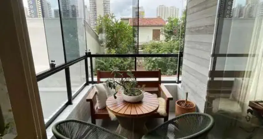 Apartamento a venda, 03 quartos c/suíte, 02 vagas,  no Cabral em Curitiba PR