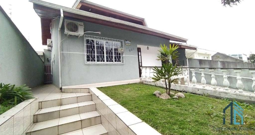 (PERMUTA) Casa a venda com edícula a venda 05 quartos c/suítes, no Jd. Botânico em Curitiba PR