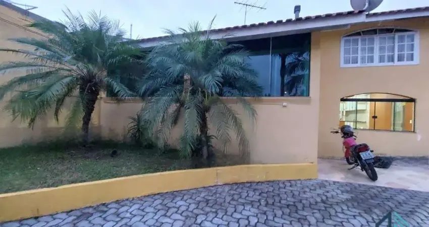 (permuta) casa a venda semi mobiliada, 03 quartos, 04 vagas, churrasqueira no boqueirão em curitiba pr