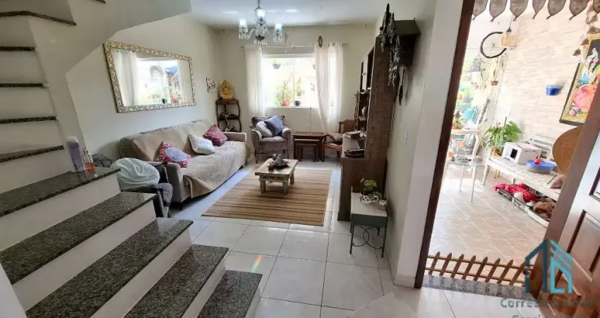 Sobrado 04 c/suíte, ótimo espaço nos fundos e frente, no santa cândida/boa vista em curitiba pr