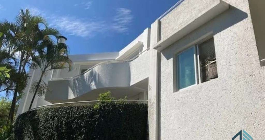 Casa Contemporânea 03 quartos c/suítes, amplo terraço, Lagoa da Conceição em Florianópolis SC